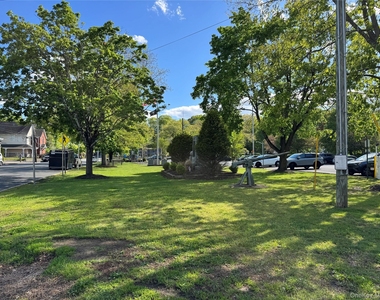 646 Main Street - Photo Thumbnail 20