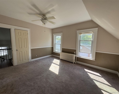 646 Main Street - Photo Thumbnail 9