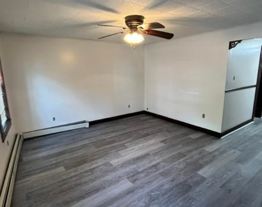 189 Hill Street - Photo Thumbnail 2