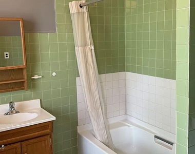 27 Vliet Street - Photo Thumbnail 1