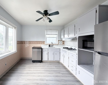 11 A Foothills Drive - Photo Thumbnail 6