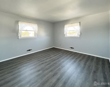 11 A Foothills Drive - Photo Thumbnail 2