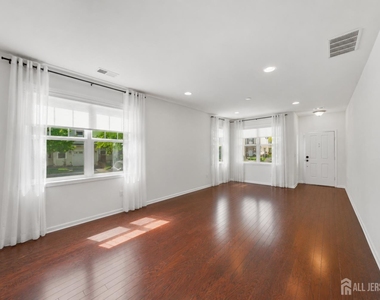 133 Savoth Lane - Photo Thumbnail 18