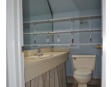30 Lear Court - Photo Thumbnail 2