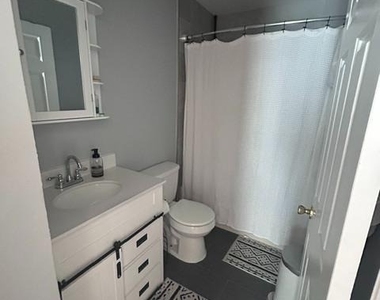 30 Lear Court - Photo Thumbnail 8