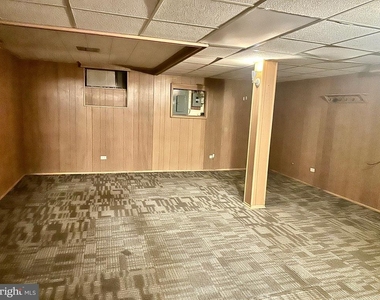 323 Russelcroft Road - Photo Thumbnail 36