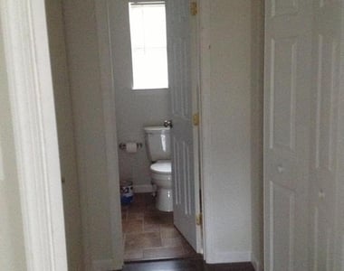 236 Meadowview Ln. - Photo Thumbnail 5