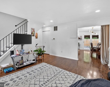 2925 Wythe Court - Photo Thumbnail 9