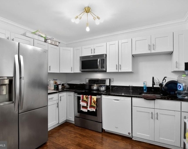 2925 Wythe Court - Photo Thumbnail 2