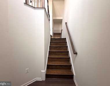 23480 Logans Ridge Terrace - Photo Thumbnail 21