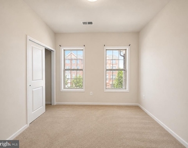 23480 Logans Ridge Terrace - Photo Thumbnail 44