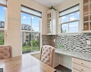 43421 Southland Street - Photo Thumbnail 12