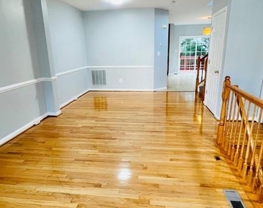 7566 Grey Goose Way - Photo Thumbnail 2