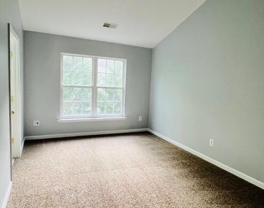7566 Grey Goose Way - Photo Thumbnail 18