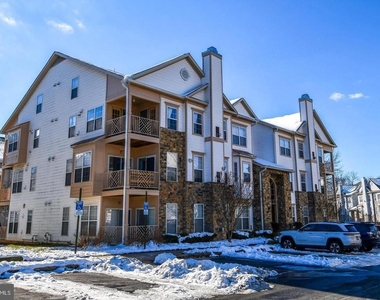 5909 Founders Hill Drive - Photo Thumbnail 2
