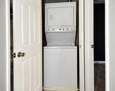 5909 Founders Hill Drive - Photo Thumbnail 32