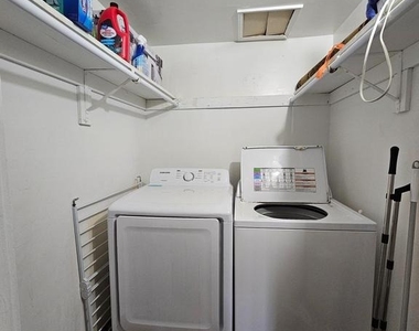 2621 Wagon Dr - Photo Thumbnail 15