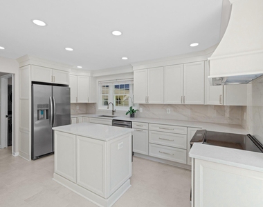 6609 Heidi Court - Photo Thumbnail 19