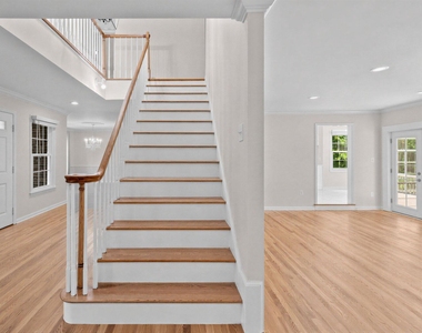 6609 Heidi Court - Photo Thumbnail 6