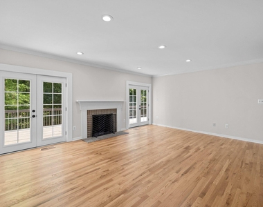 6609 Heidi Court - Photo Thumbnail 9