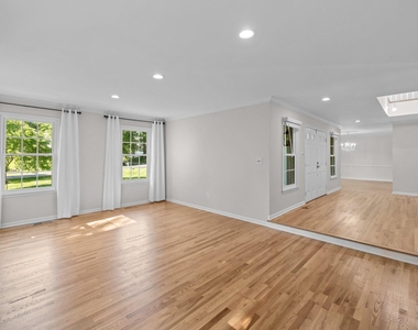 6609 Heidi Court - Photo Thumbnail 14