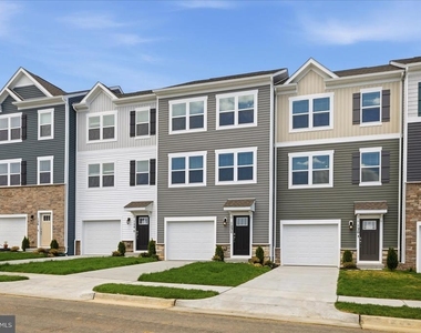 122 Bowers Street - Photo Thumbnail 1