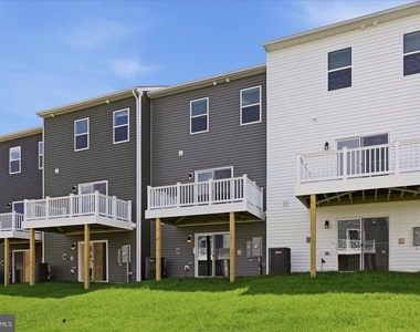 122 Bowers Street - Photo Thumbnail 39