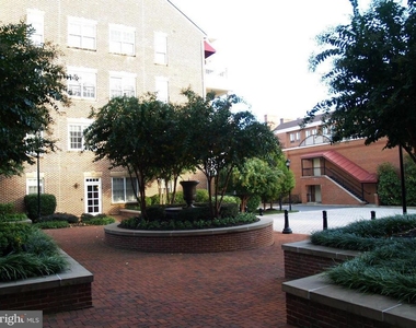 600 Second Street - Photo Thumbnail 4