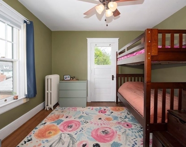 1505 3rd Avenue - Photo Thumbnail 8