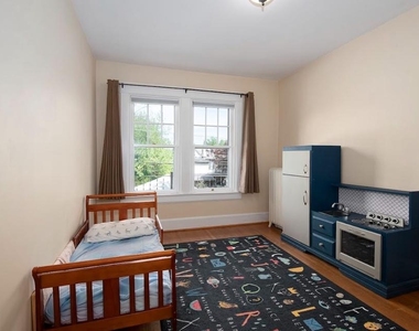 1505 3rd Avenue - Photo Thumbnail 7