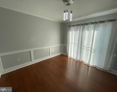 126 Meadow Hill Drive - Photo Thumbnail 3