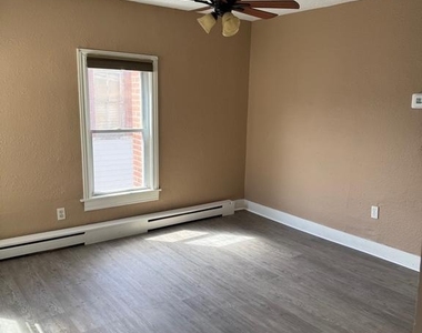 21 W Maple Street - Photo Thumbnail 8