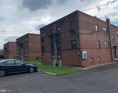 1009 E Cliveden Street - Photo Thumbnail 1