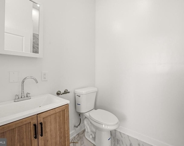 6012 Ridge Avenue - Photo Thumbnail 14