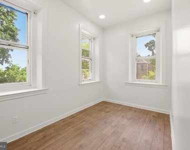 6012 Ridge Avenue - Photo Thumbnail 10