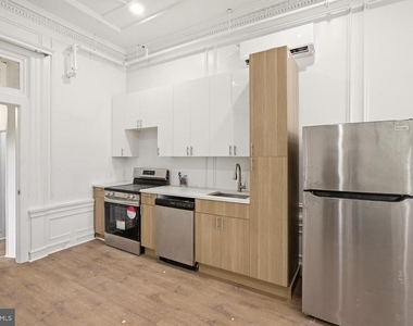 6012 Ridge Avenue - Photo Thumbnail 4