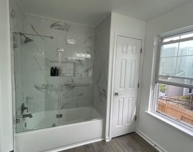 2312 Cross Street - Photo Thumbnail 10
