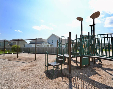 5219 Riva Ridge Lane - Photo Thumbnail 23