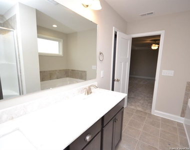 5219 Riva Ridge Lane - Photo Thumbnail 14