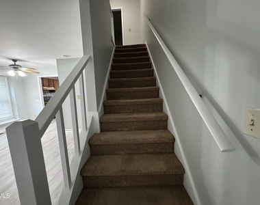 4200 Bertram Drive - Photo Thumbnail 7