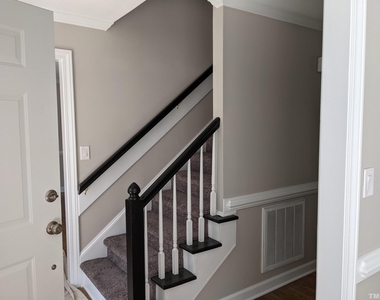 143 Brannigan Place - Photo Thumbnail 7