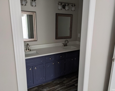 143 Brannigan Place - Photo Thumbnail 13