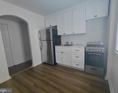 800 Princeton Avenue - Photo Thumbnail 1