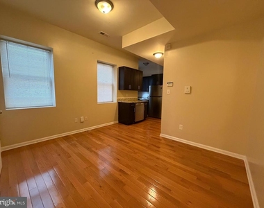 1625 W Diamond Street - Photo Thumbnail 2