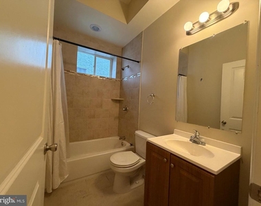 1625 W Diamond Street - Photo Thumbnail 6