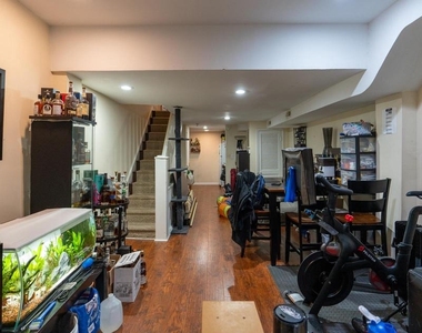 1026 S Randolph Street - Photo Thumbnail 6