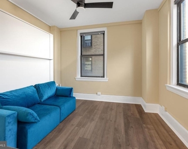 1324 Locust Street - Photo Thumbnail 7