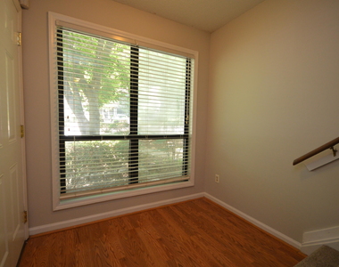 616 Applecross Drive - Photo Thumbnail 7