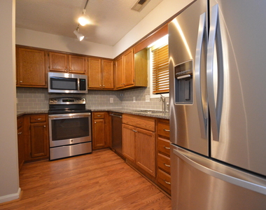 616 Applecross Drive - Photo Thumbnail 10