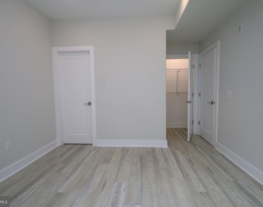 3720 Haverford Avenue - Photo Thumbnail 3